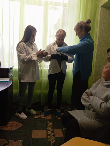 Встреча "Люди, сильные духом", приуроченная к Международному дню инвалидов Встреча "Люди, сильные духом", приуроченная к Международному дню инвалидов.